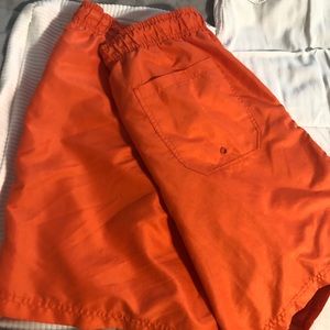 Men’s swimming trunks
